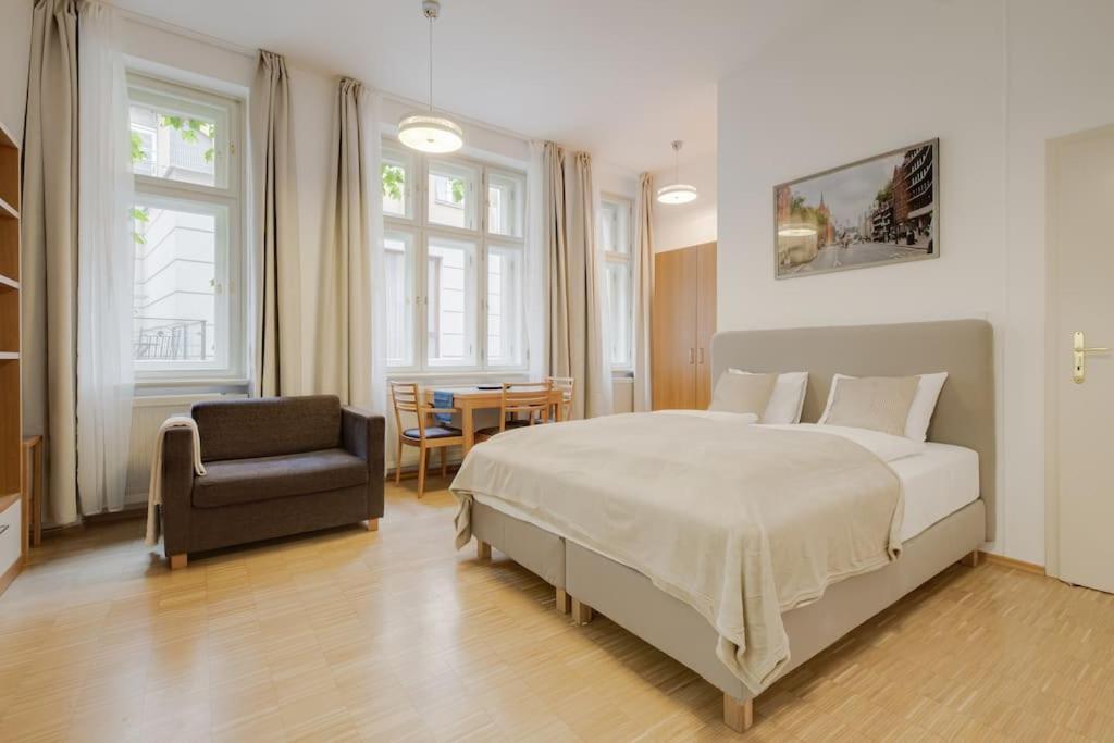 פראג Deluxe Suite In Prime Location מראה חיצוני תמונה